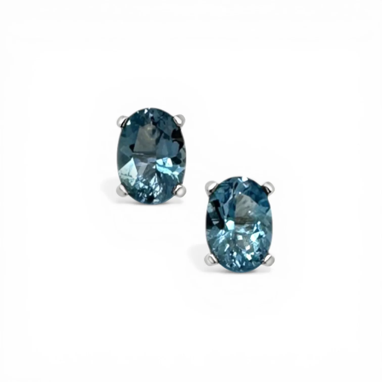 Gifts under $2500